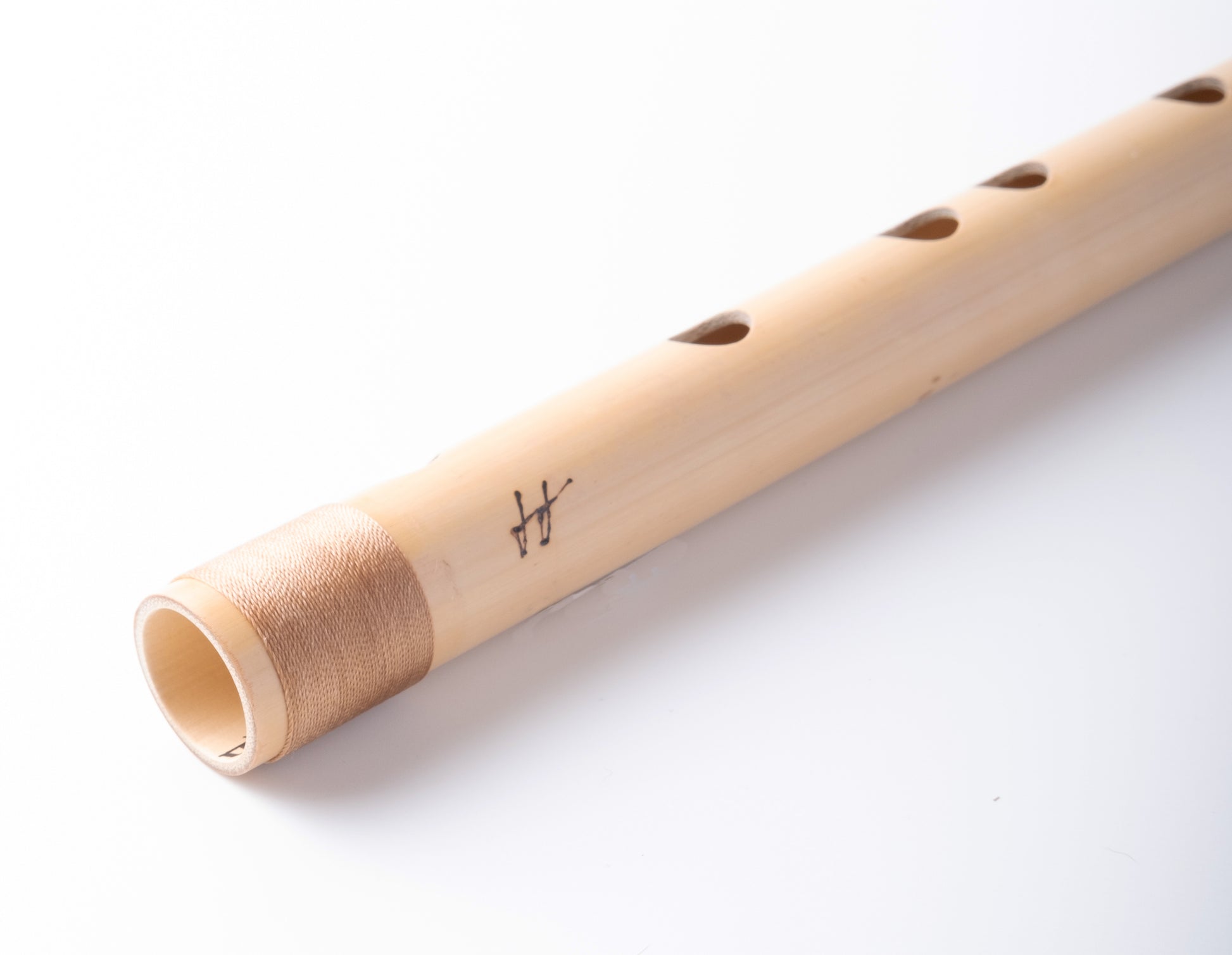 B scale bansuri end